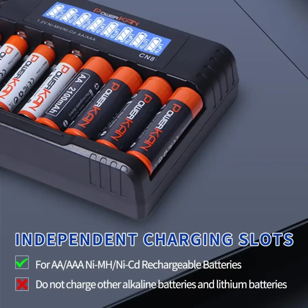 Akulaadija – 8 pesaga (AA ja AAA)